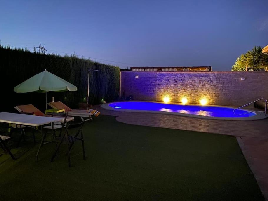 Casa Aries - Villa Con Piscina Privada Линарес Экстерьер фото
